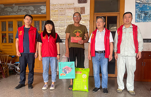 “晶心·伴我行”幫扶計劃|“愛心助困 情暖中秋”